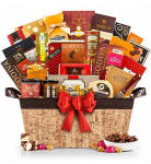 Wisconsin Fit For Royalty Gift Basket